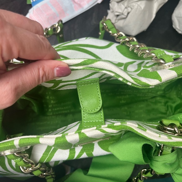 Kate Spade Tote - Picture 6 of 11